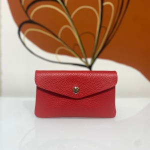  Rouge foncé