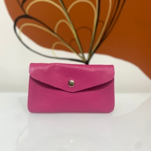  Fushia