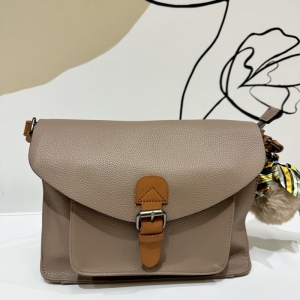  Beige taupe