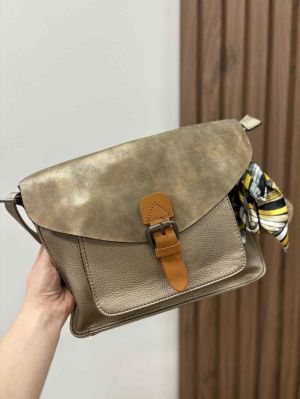  TAUPE METAL